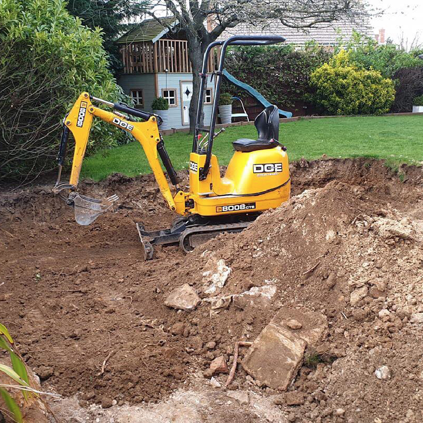 DCE Plant Hire - Image Gallery Item 15